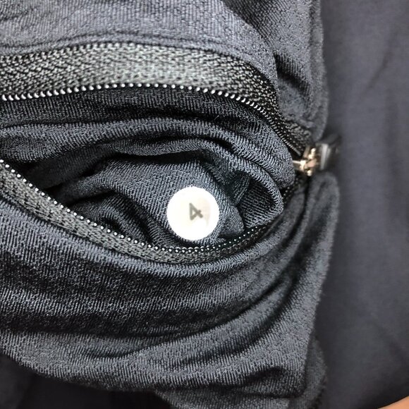 Lululemon Black Run Athletic Tank Top - Picture 10 of 11